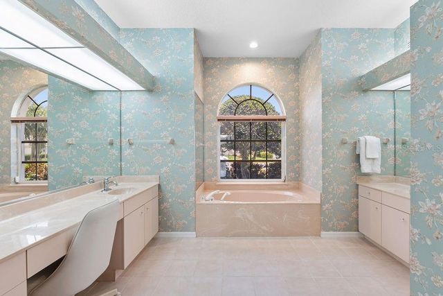 1543 WATERFORD DRIVE, Venice, FL 34292