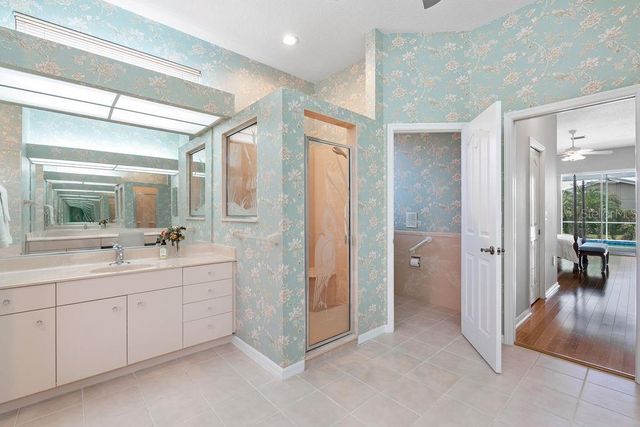 1543 WATERFORD DRIVE, Venice, FL 34292