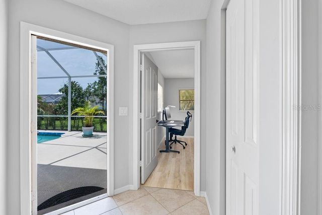 1543 WATERFORD DRIVE, Venice, FL 34292
