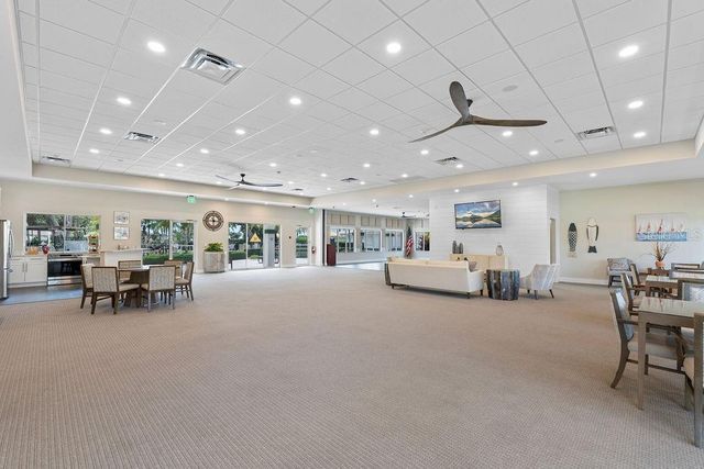 1543 WATERFORD DRIVE, Venice, FL 34292