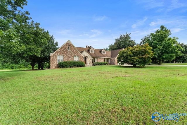 3539 Brock Hill Drive, Gadsden, AL 35903