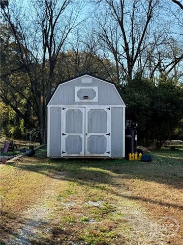 231 Bowers Street, Royston, GA 30662