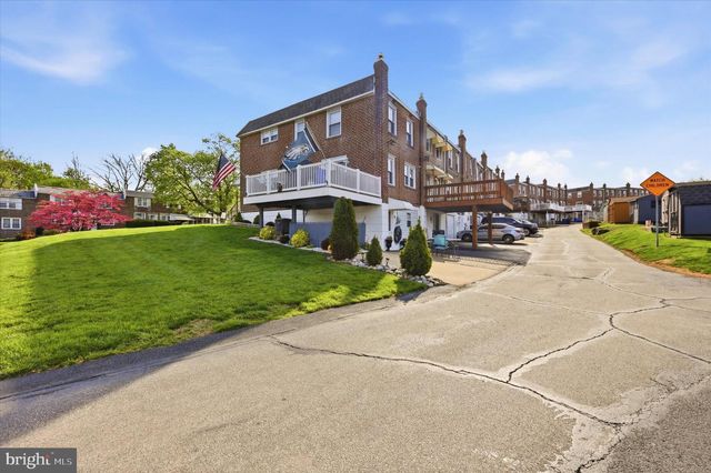 336 WESTPARK LN, Clifton Heights, PA 19018