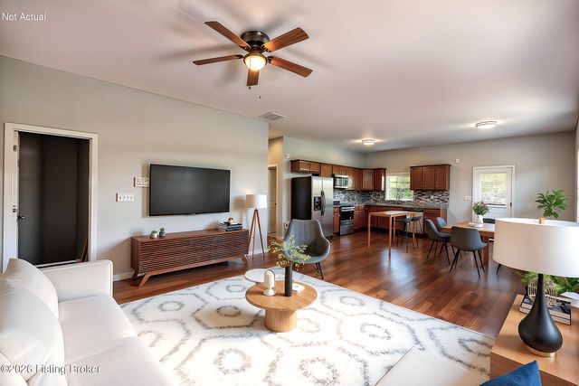 1820 Huckleberry Ln, Prospect, KY 40059