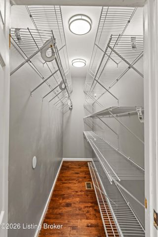 1820 Huckleberry Ln, Prospect, KY 40059