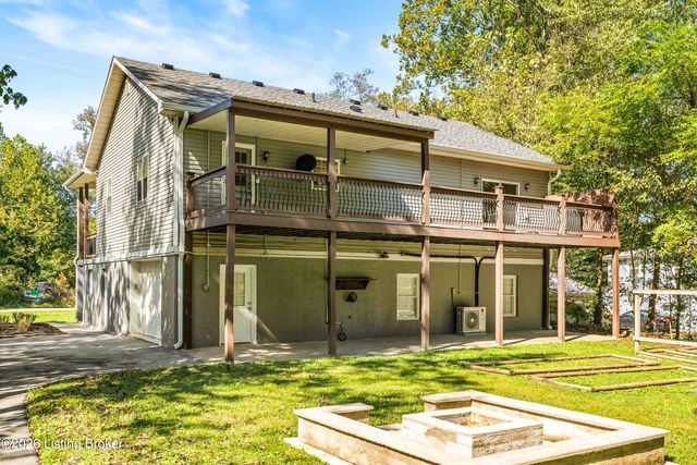 1820 Huckleberry Ln, Prospect, KY 40059