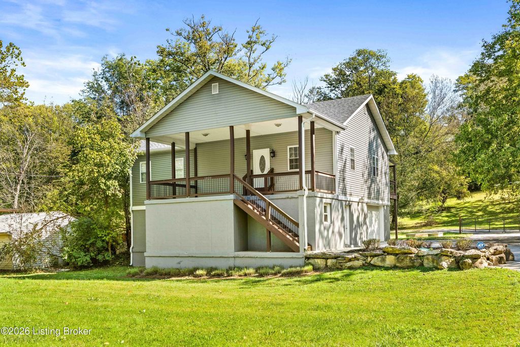 1820 Huckleberry Ln, Prospect, KY 40059