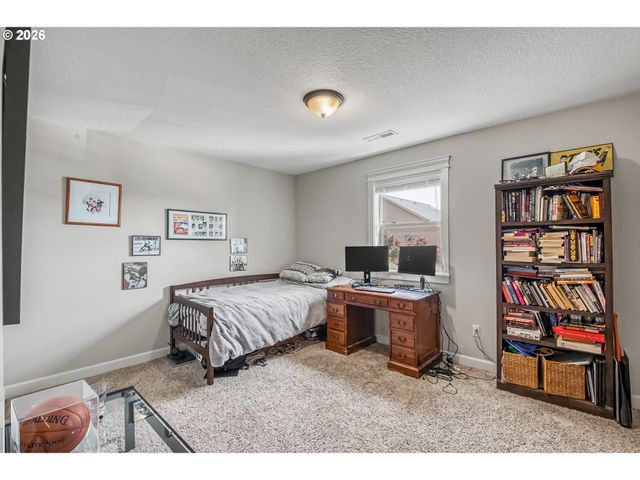 2714 Ne 70TH Cir, Vancouver, WA 98665