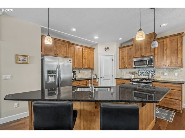 2714 Ne 70TH Cir, Vancouver, WA 98665