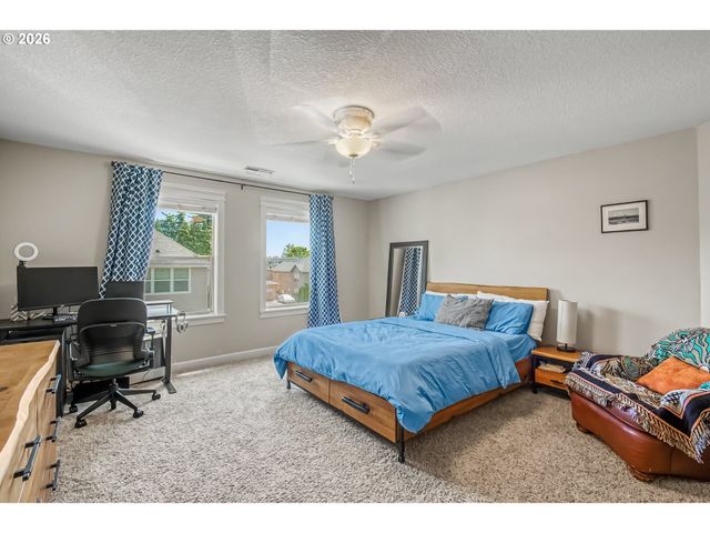 2714 Ne 70TH Cir, Vancouver, WA 98665