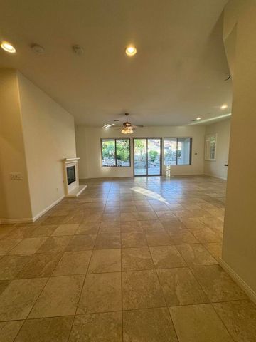 40086 Corte Los Orlanos, Indio, CA 92203