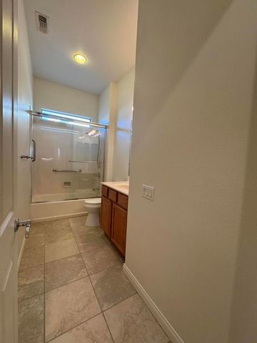 40086 Corte Los Orlanos, Indio, CA 92203