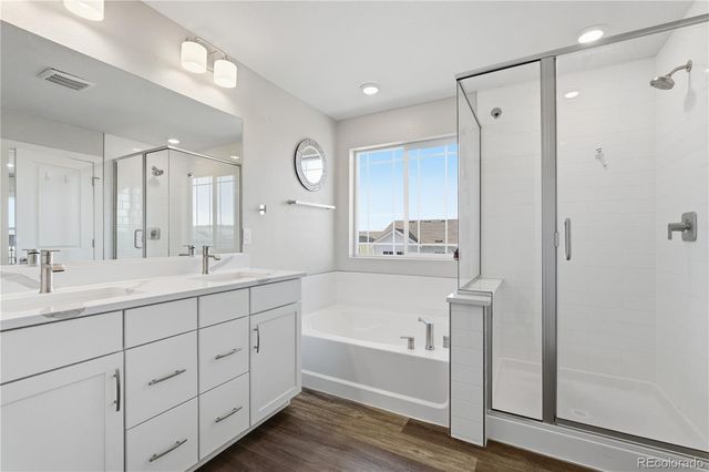 6351 Stable View Street, Castle Pines, CO 80108