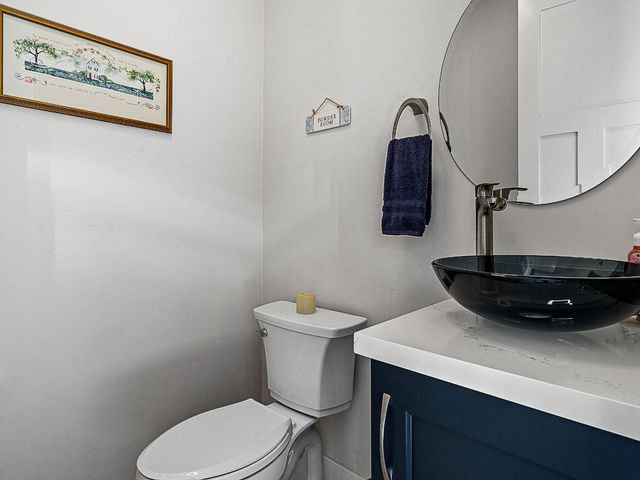 3102 Squirrel Hollow Rd, Somerset, CA 95684