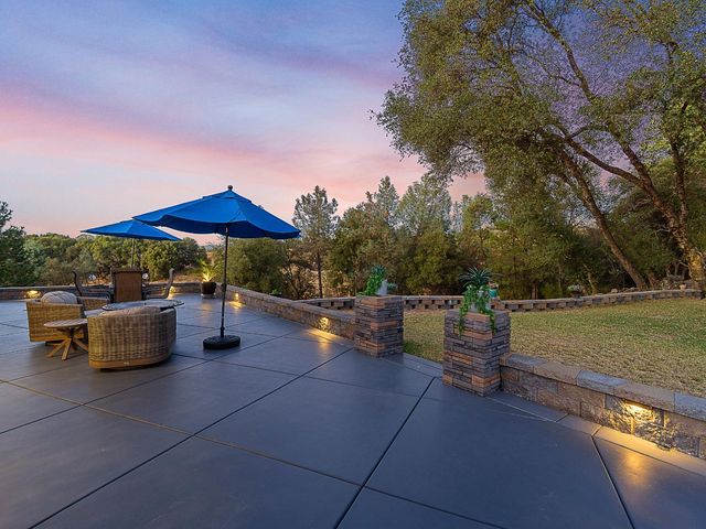 3102 Squirrel Hollow Rd, Somerset, CA 95684