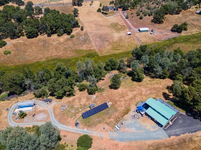 3102 Squirrel Hollow Rd, Somerset, CA 95684