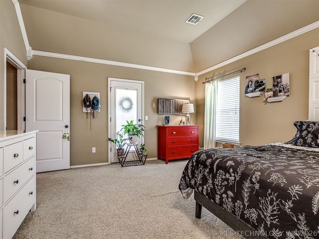 3704 W 107th Street S, Jenks, OK 74037