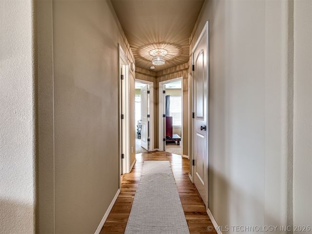 3704 W 107th Street S, Jenks, OK 74037