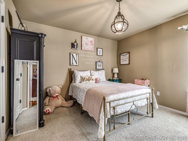 3704 W 107th Street S, Jenks, OK 74037