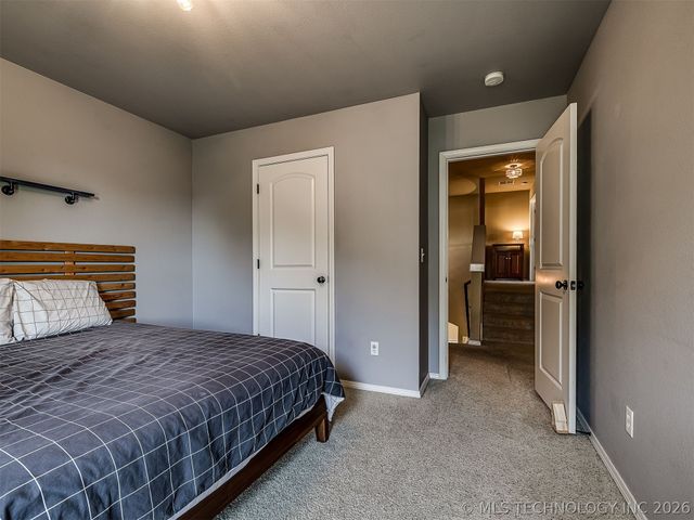 3704 W 107th Street S, Jenks, OK 74037