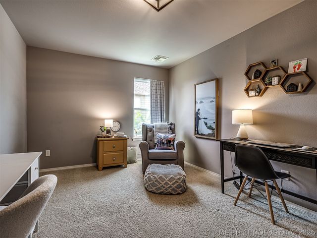 3704 W 107th Street S, Jenks, OK 74037