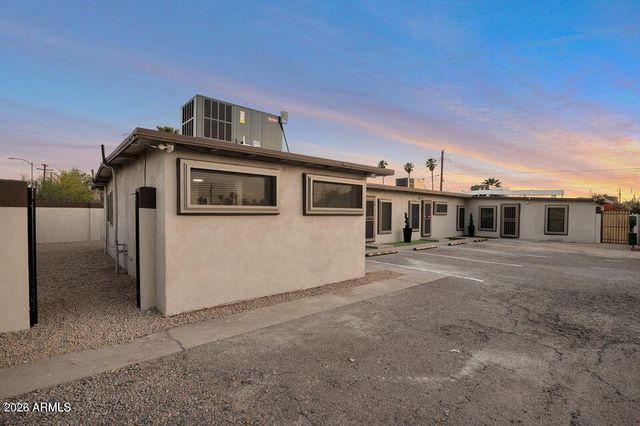 1108 S 33RD Avenue Apt 3, Phoenix, AZ 85009
