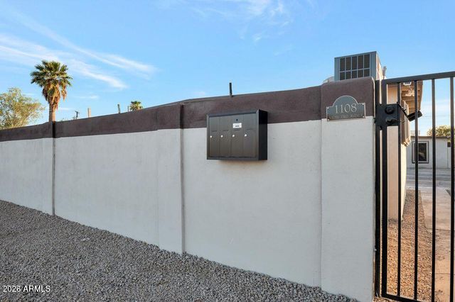 1108 S 33RD Avenue Apt 3, Phoenix, AZ 85009