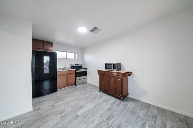 1108 S 33RD Avenue Apt 3, Phoenix, AZ 85009