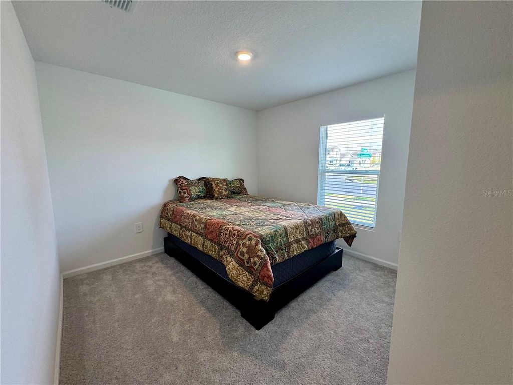 Image 13 of property listing at 2405 BLUESTONE ROAD, Haines City, FL 33844