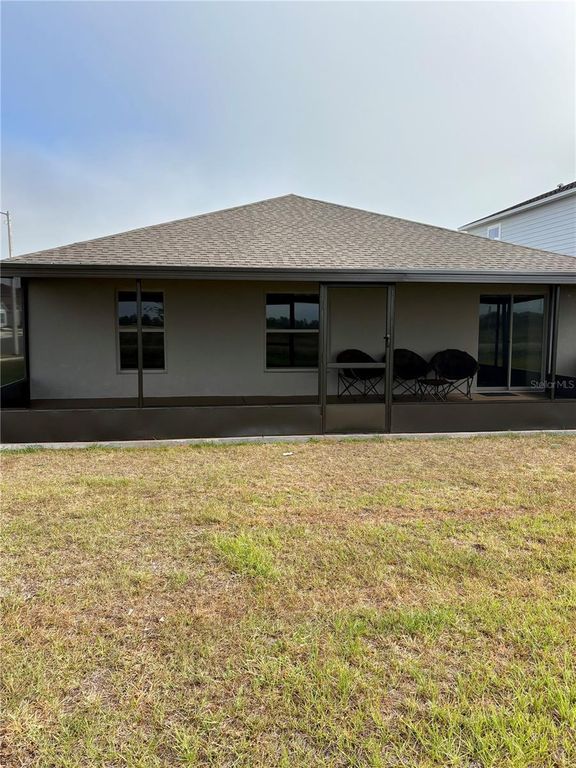 Image 19 of property listing at 2405 BLUESTONE ROAD, Haines City, FL 33844