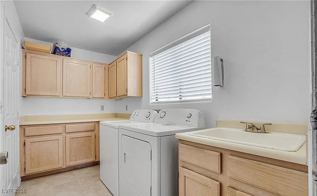 8437 Sheltered Valley Drive, Las Vegas, NV 89128