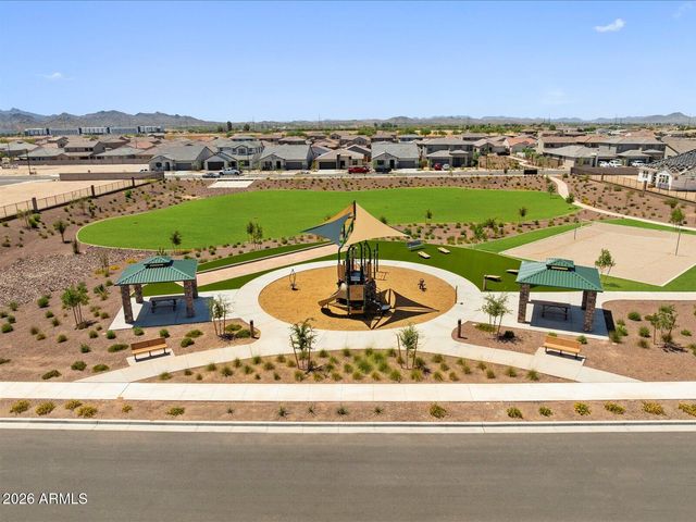 17734 W ILLINI Street, Goodyear, AZ 85338