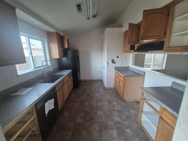 8028 Thunderhead Avenue, White City, OR 97503