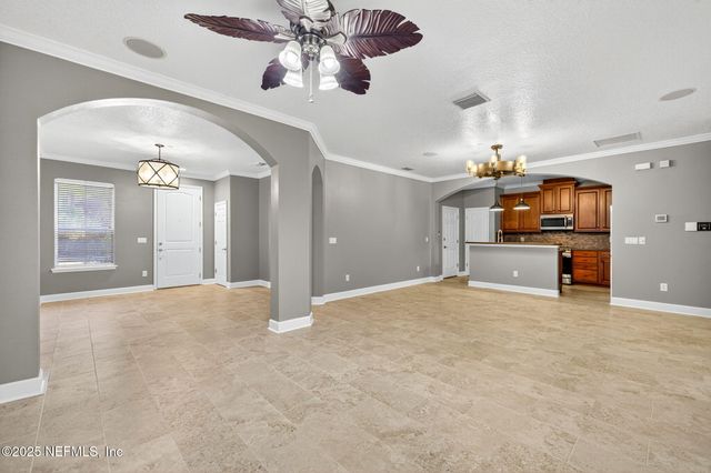 6365 ECLIPSE Circle, Jacksonville, FL 32258