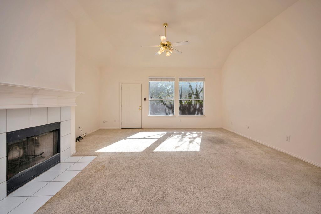 6716 Armstrong Court, Fort Worth, TX 76137 — photo 4
