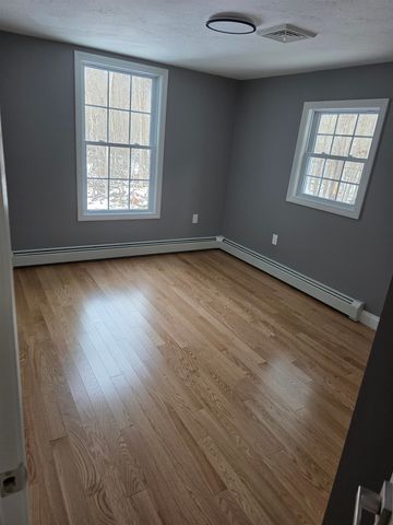 7 Trues Parkway, Sandown, NH 03873