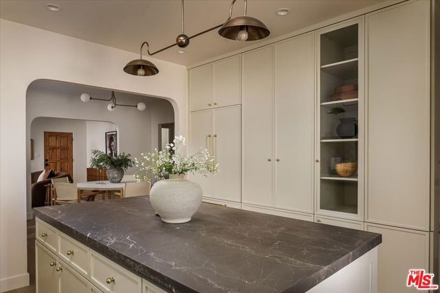 3169 Garden Avenue, Los Angeles, CA 90039