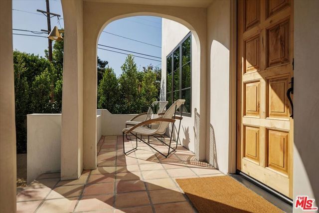 3169 Garden Avenue, Los Angeles, CA 90039