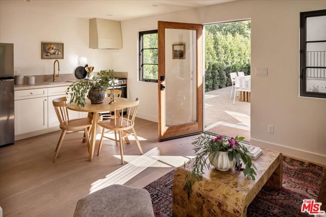3169 Garden Avenue, Los Angeles, CA 90039