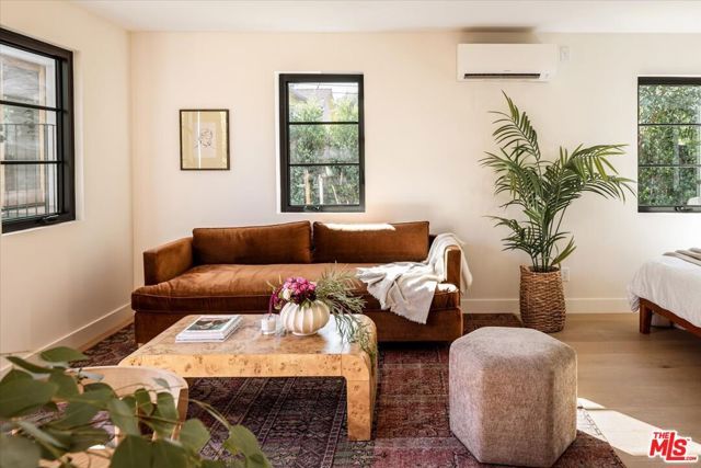 3169 Garden Avenue, Los Angeles, CA 90039