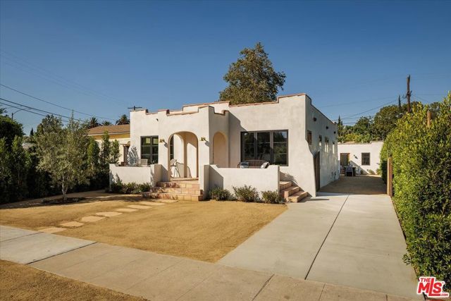 3169 Garden Avenue, Los Angeles, CA 90039