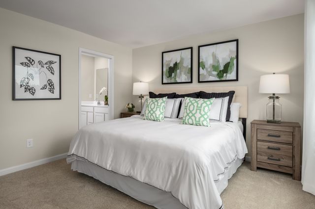 672 Big Bend Ct Unit 201, White House, TN 37188