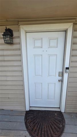 1524 6TH ST NW B, Largo, FL 33770