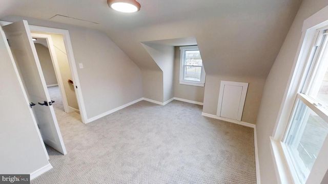 308 HOLY CROSS RD, Baltimore, MD 21225