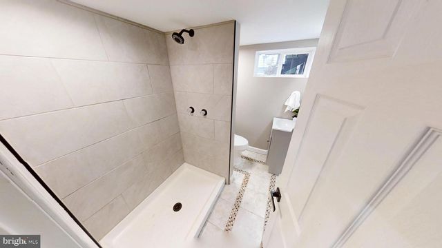 308 HOLY CROSS RD, Baltimore, MD 21225