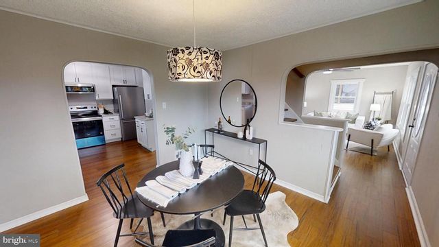 308 HOLY CROSS RD, Baltimore, MD 21225