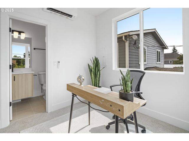 4730 Se 65TH Ave, Portland, OR 97206