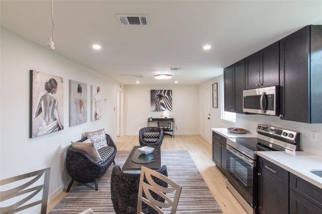 5326 De Lange Lane, Houston, TX 77092