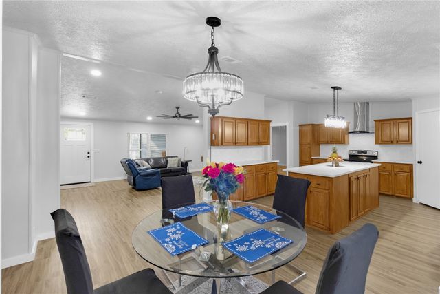 10595 Northlake Circle, Kemp, TX 75143