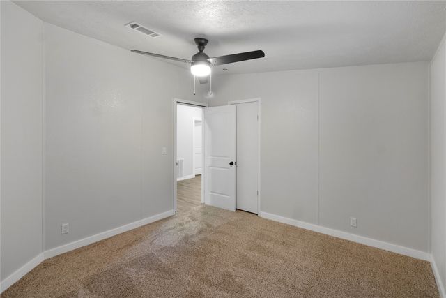 10595 Northlake Circle, Kemp, TX 75143